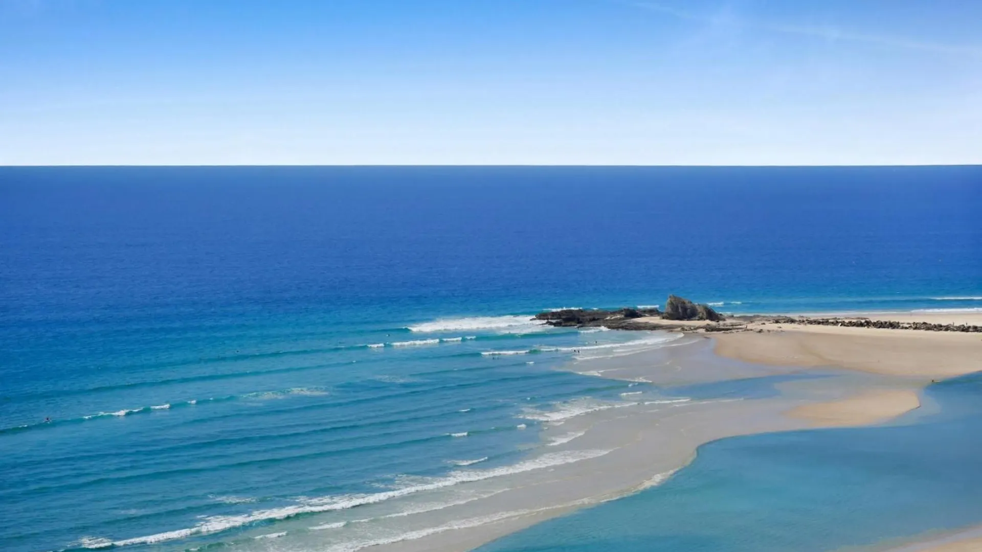 2-Bedroom Apartment With Impeccable Ocean Views Gold Coast Australia